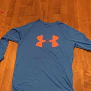 Blue and orange under Armour long sleeve shirt